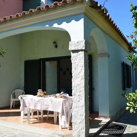 Iss Travel, La Padula - Apartments With Private Veranda And Parking San Teodoro  Ngoại thất bức ảnh