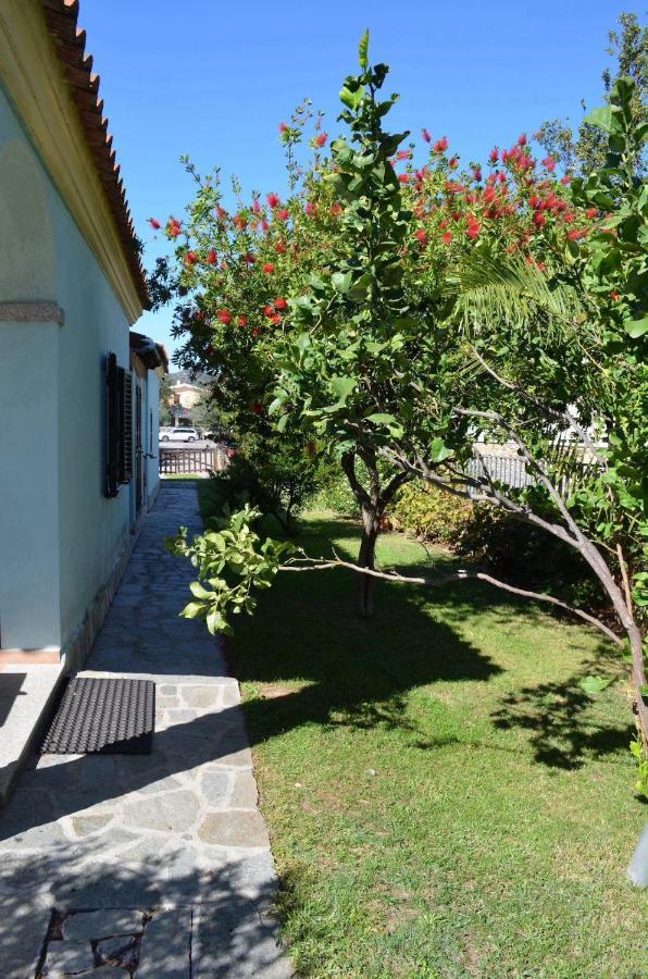 Iss Travel, La Padula - Apartments With Private Veranda And Parking San Teodoro  Ngoại thất bức ảnh